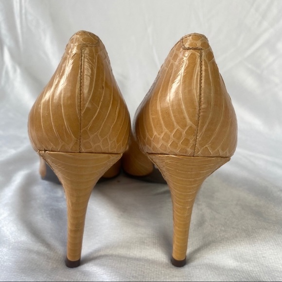 Lauren Ralph Lauren Yellow Faux Snakeskin Heels - Picture 7 of 11